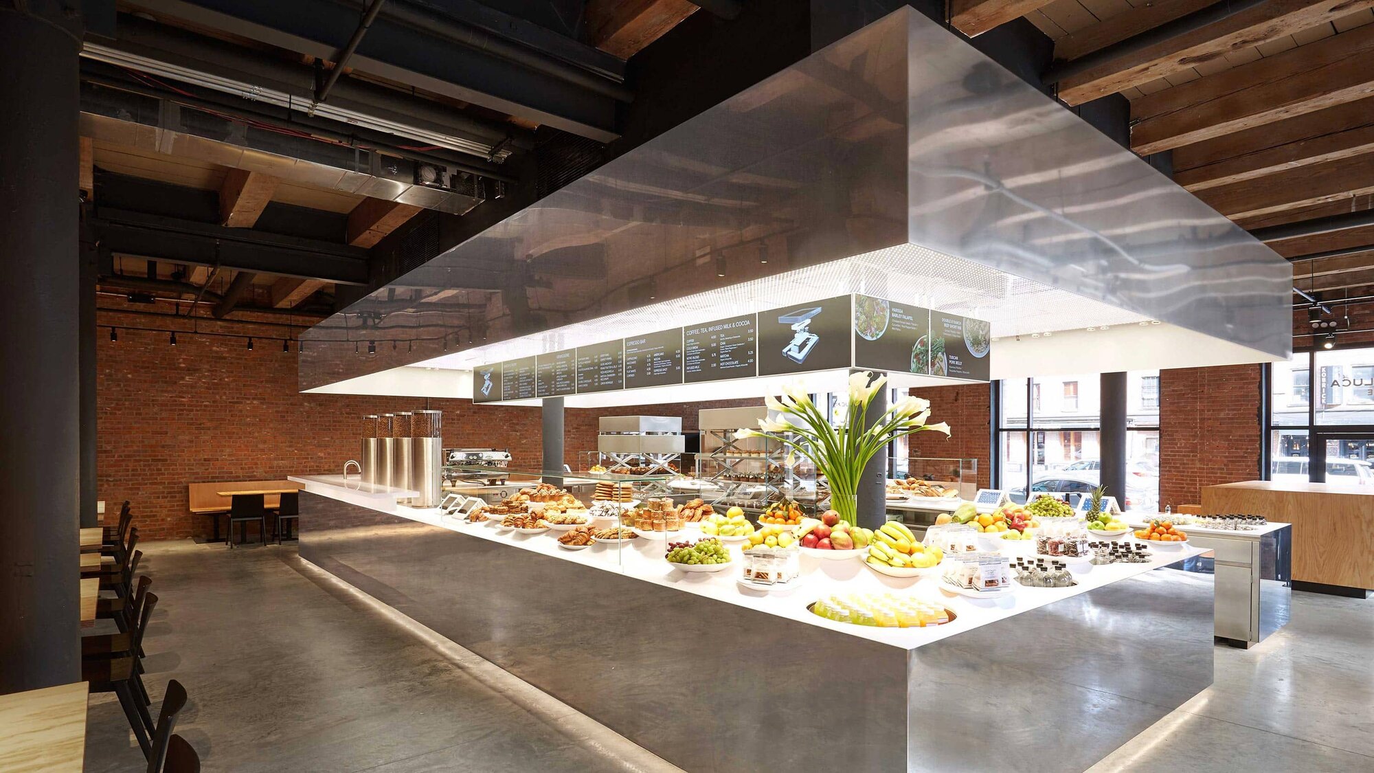 Dean & DeLuca interior, United States — relaunch environment.